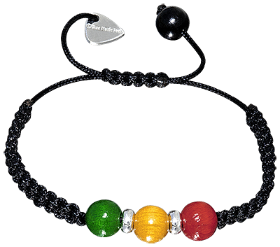 Bracelet Shamballa 3 perles bois couleurs rasta et 2 perles argent massif